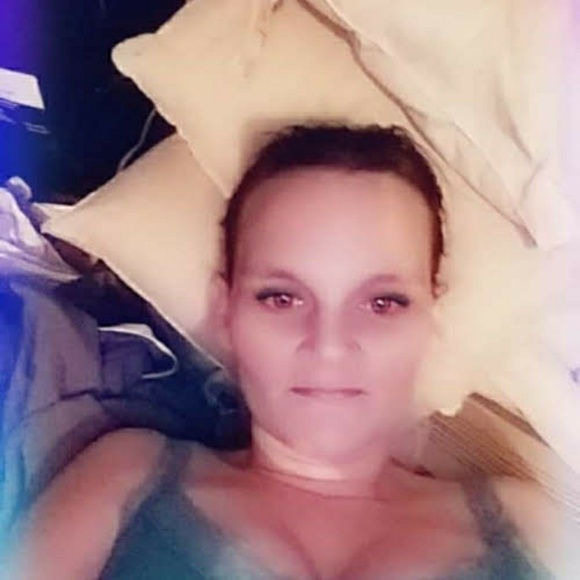 Meet your Posher, Hope Aubrey - Picture 3 of 16